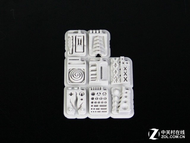 ͑׃cȡ MakerBot R+ 3DӡCלy 