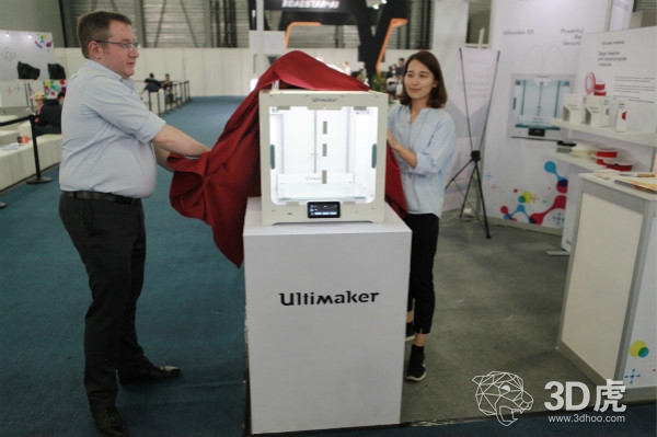 LUltimaker̫^(q)Benjamin TanЇ3DӡЈǰl(f)չc(din)