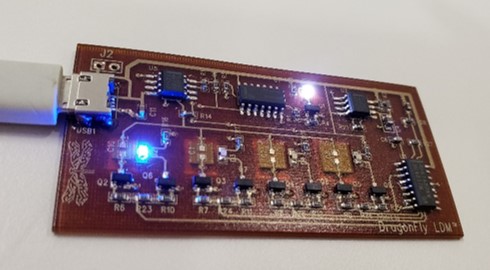PCB上的3D打印電容器 PCB上的3D打印電容器