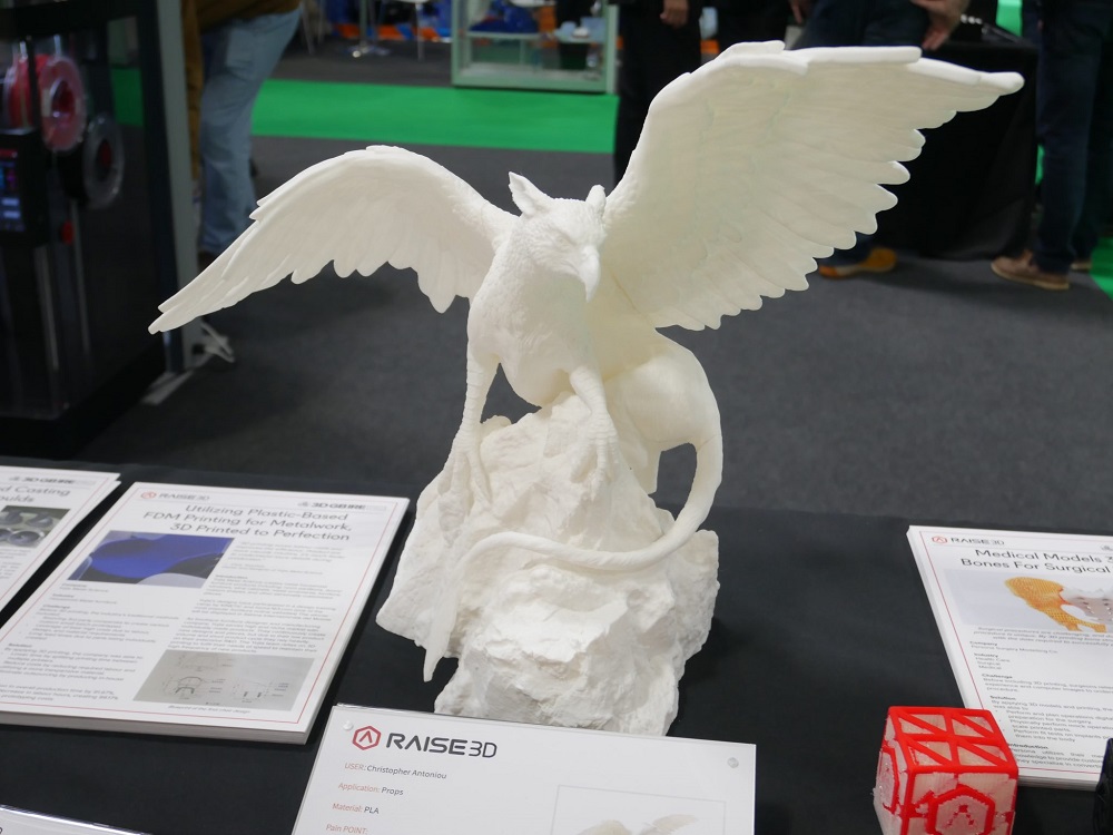 在Raise3D的N2 3D打印機上制造的3D打印膠片支架 在Raise3D的N2 3D打印機上制造的3D打印膠片支架